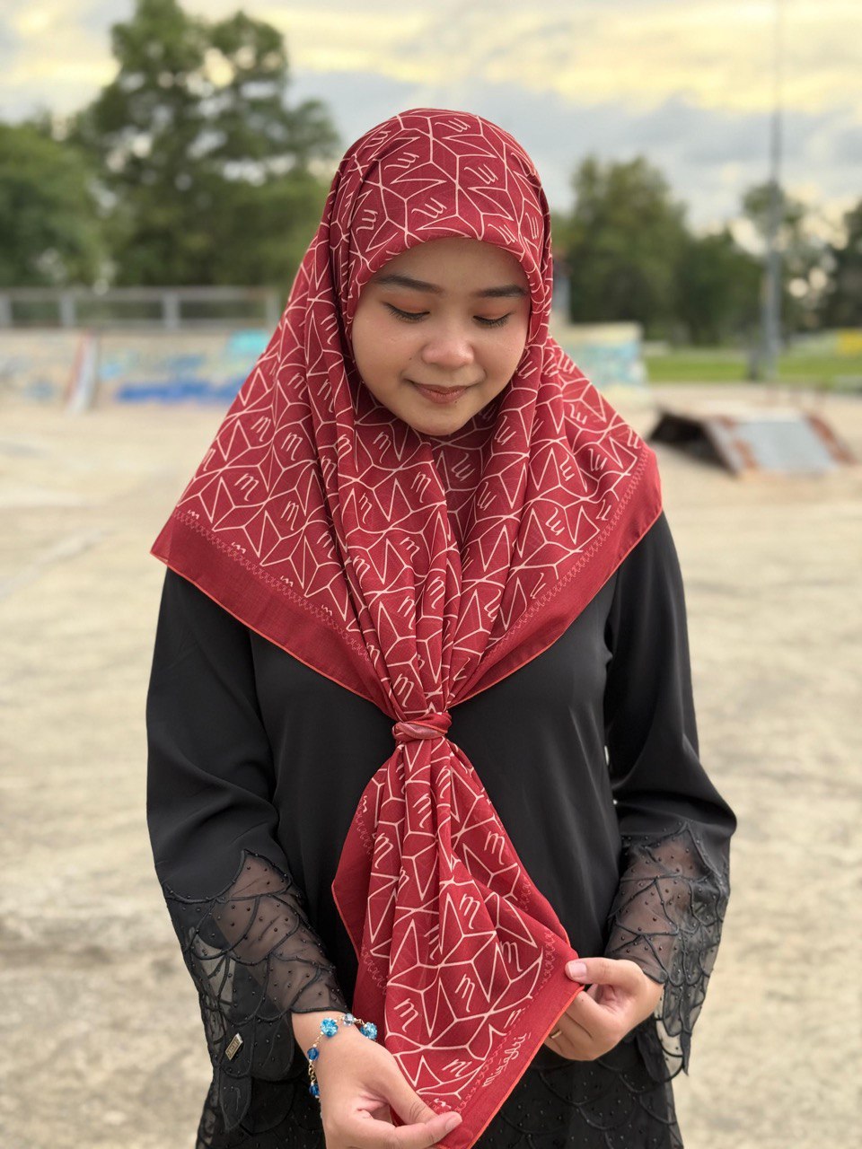 Istimira Red